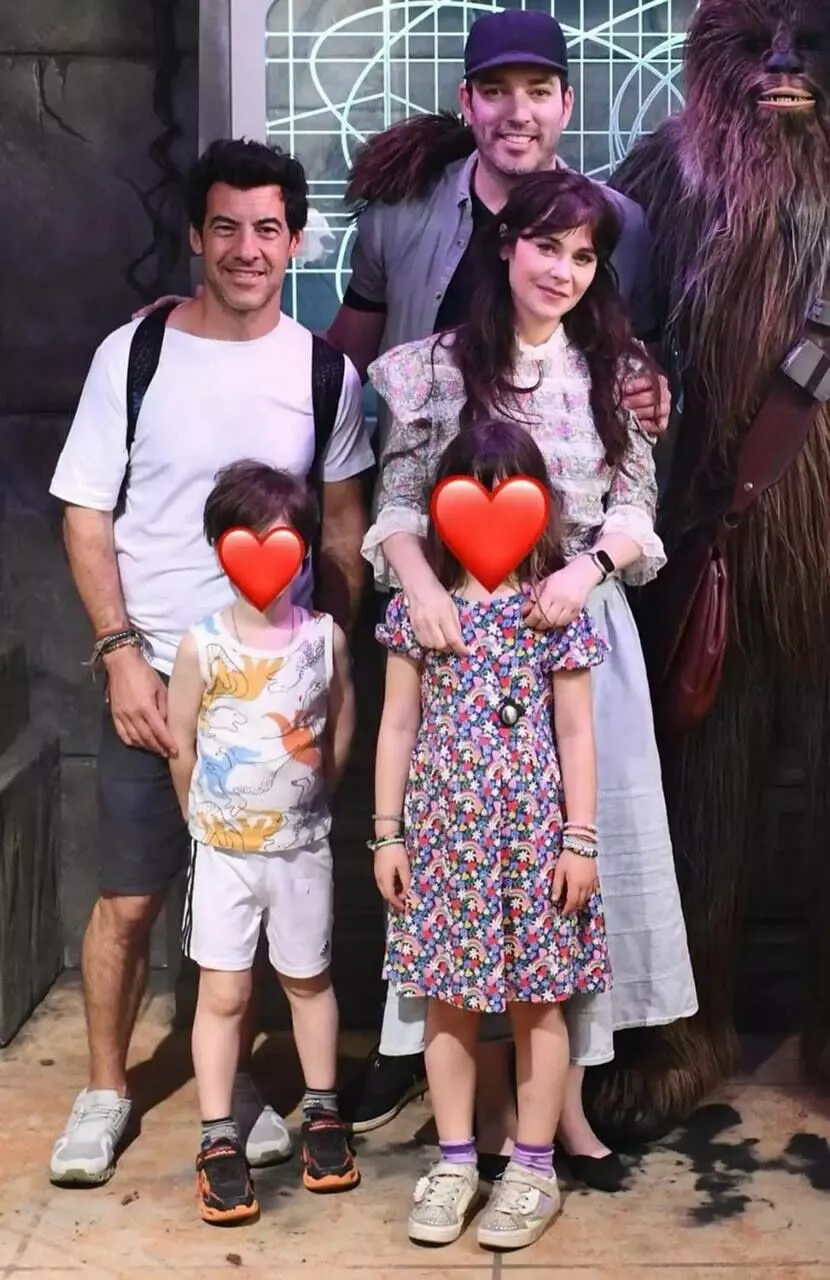 Зои, Джейкоб и Джонатан