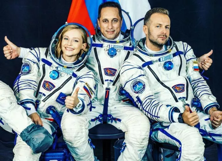 Поехали: Юлия Пересильд и Клим Шипенко полетели в космос