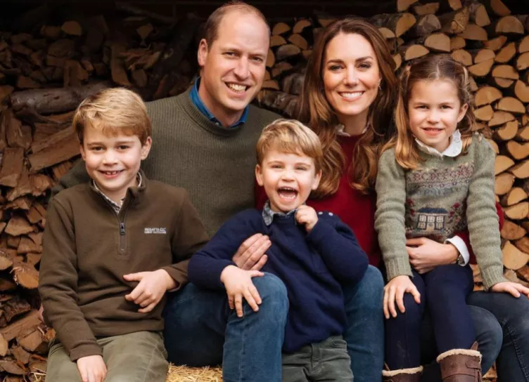 Кейт Миддлтон и принц Уильям нарушили в отпуске одно из ключевых королевских правил из-за своих детей