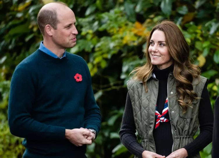 Кейт Миддлтон и принц Уильям неожиданно приехали в Глазго после небольшого отпуска