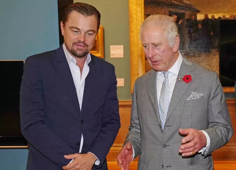 Леонардно Ди Каприо и принц Чарльз встретились на эко-выставке Стеллы Маккартни в Глазго