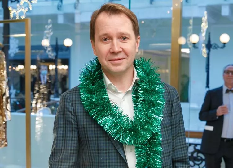 Евгений Миронов с сыном, Юлия Пересильд с детьми, Ксения Собчак и другие на праздничном бранче BOSCO