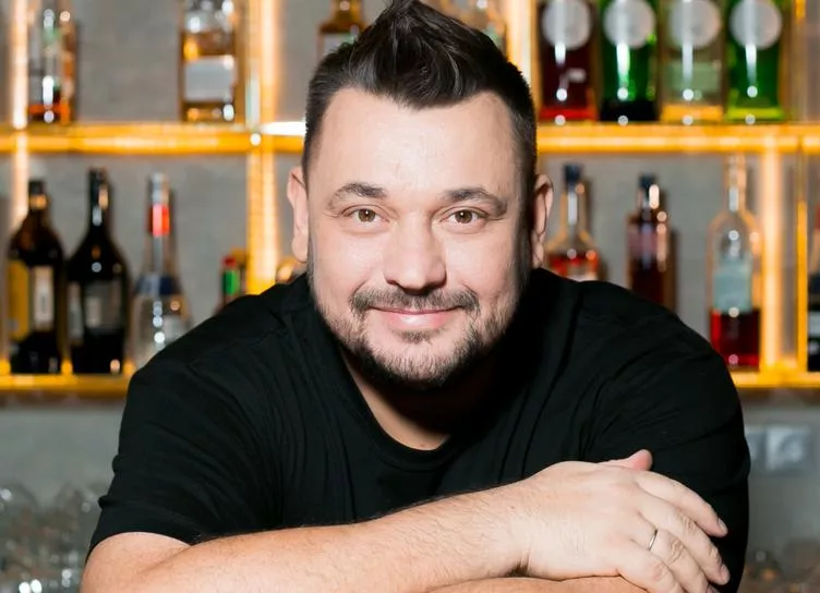 Сергей Жуков не будет повышать цены в "Руки ВВерх! Бар"