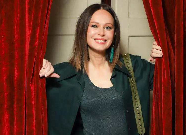 Ирина Безрукова, Ирина Апексимова, Жасмин и другие на премьере спектакля в театре им. А. С. Пушкина
