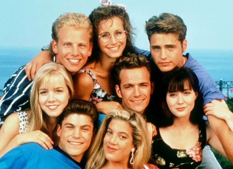 "Беверли Хиллз 90210" 32 года спустя: как изменились герои культового сериала 90-х