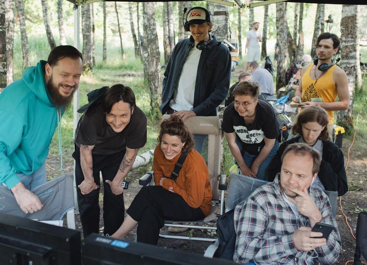 Filming of the third season of the series “Peace! Friendship! Gum!”  with Yura Borisov and Varvara Shmykova