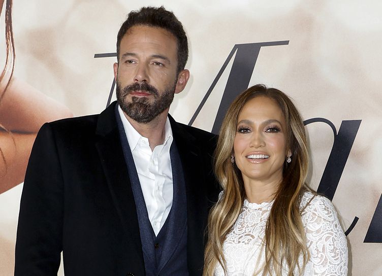 Jennifer Lopez showed new photos from the wedding with Ben Affleck and told how she almost broke