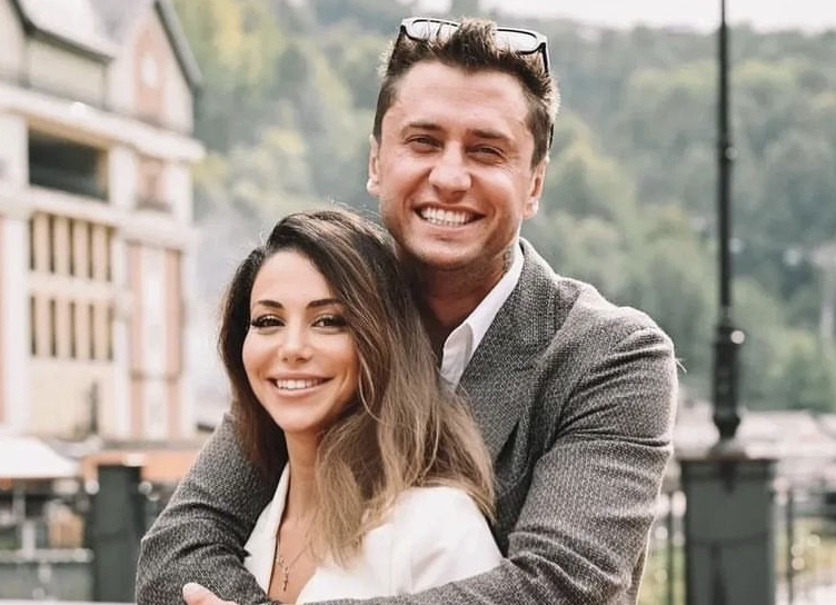 Photo of the day: the first shot of Pavel Priluchny and Zepyur Brutyan in the registry office
