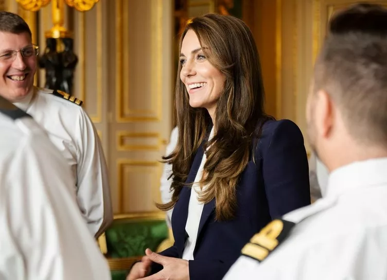 Кейт Миддлтон в новом статусе принцессы пригласила моряков Королевского флота в Виндзор 