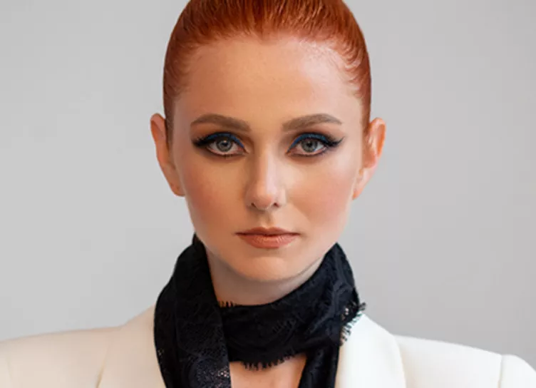tATu soloist Lena Katina will become a mother for the first time