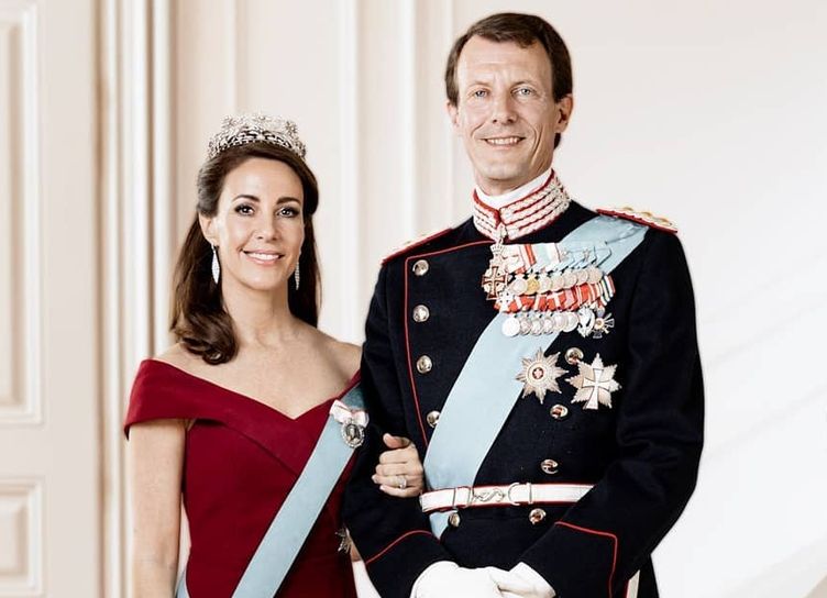 Вслед за Гарри и Меган: принц Дании Иоахим с женой принцессой Мари и двумя детьми переедут в США