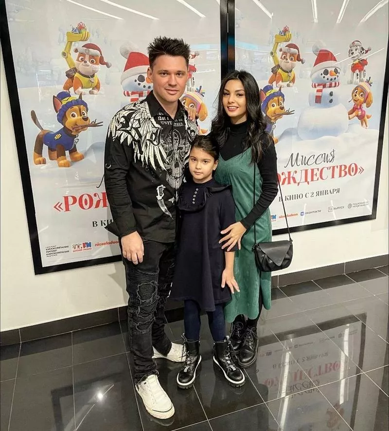 Алексей Кабанов с женой и дочерью