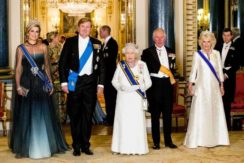 Королева Нидерландов Максима и король Виллем-Александр в гостях у британской королевы Елизаветы II, принца Уэльского Чарльза и герцогини Корнуолльской Камиллы 