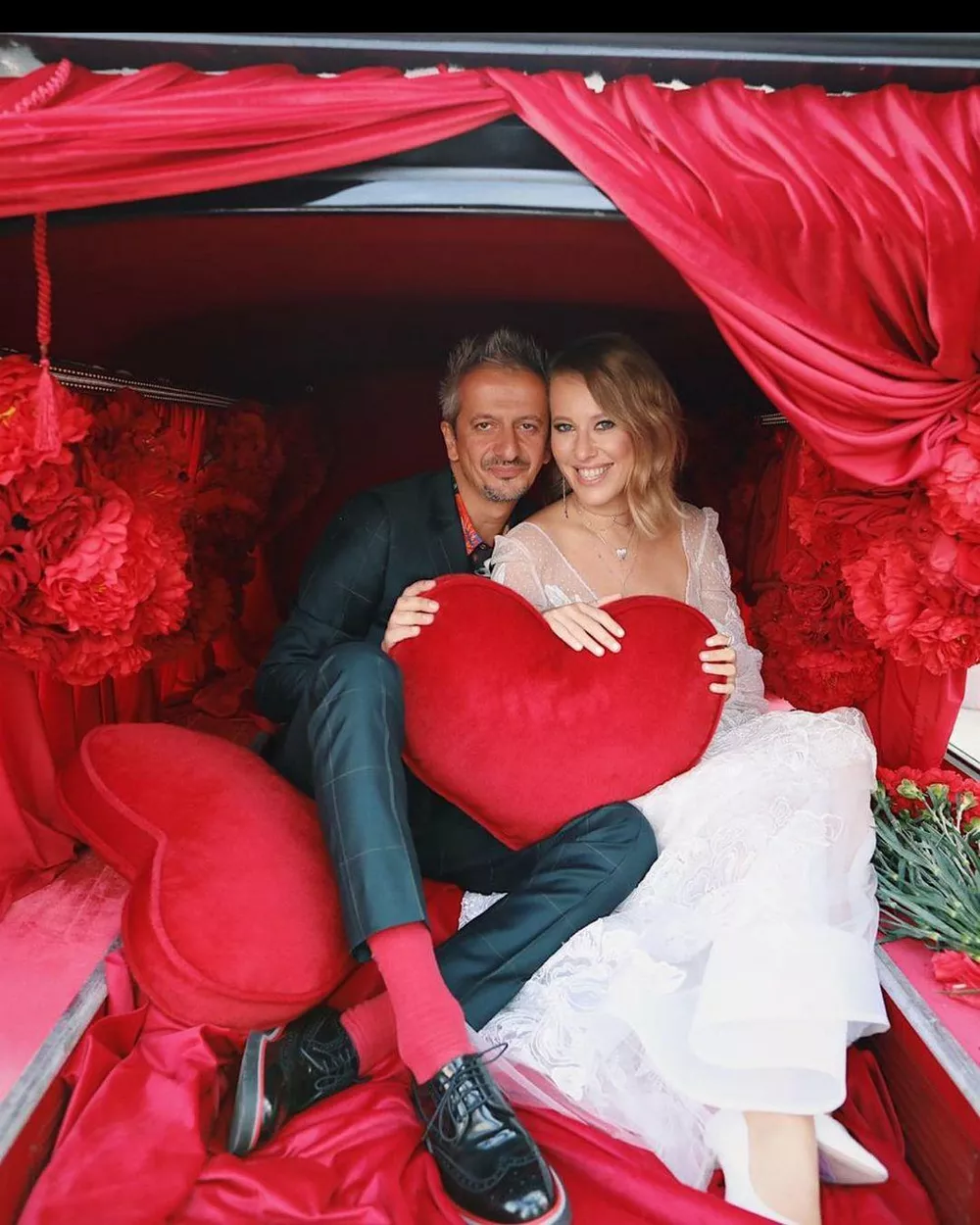Константин Богомолов и Ксения Собчак в день своей свадьбы, 13 сентября 2019 года