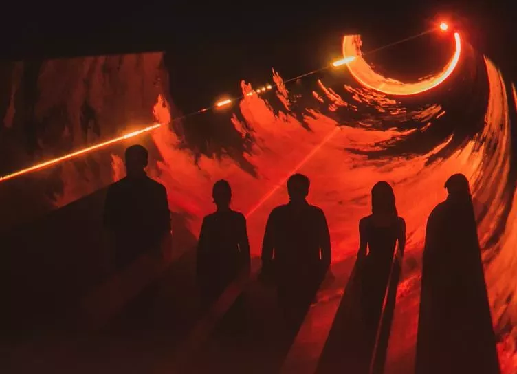Мультимедийный проект SOLARIS: выставка и спектакль в Музее Москвы 