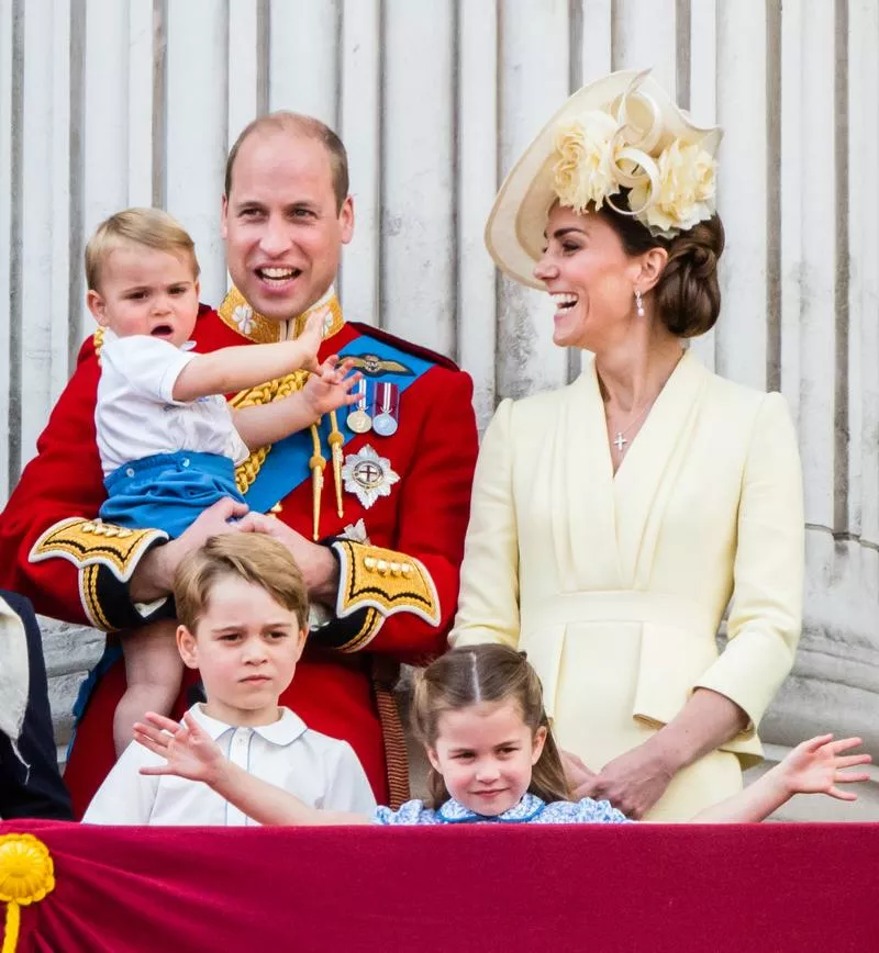 Герцог и герцогиня Кембриджские с детьми Джорджем, Шарлоттой и Луи