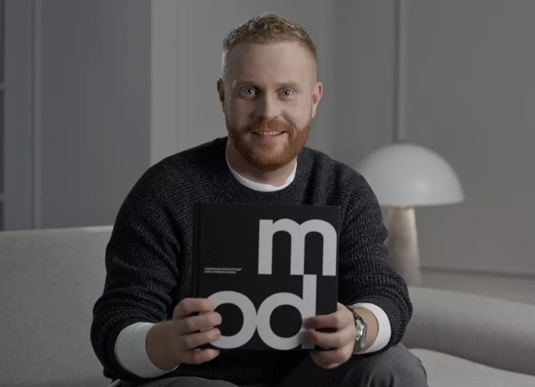 Stand-up комик Евгений Чебатков стал амбассадором жилого комплекса MOD