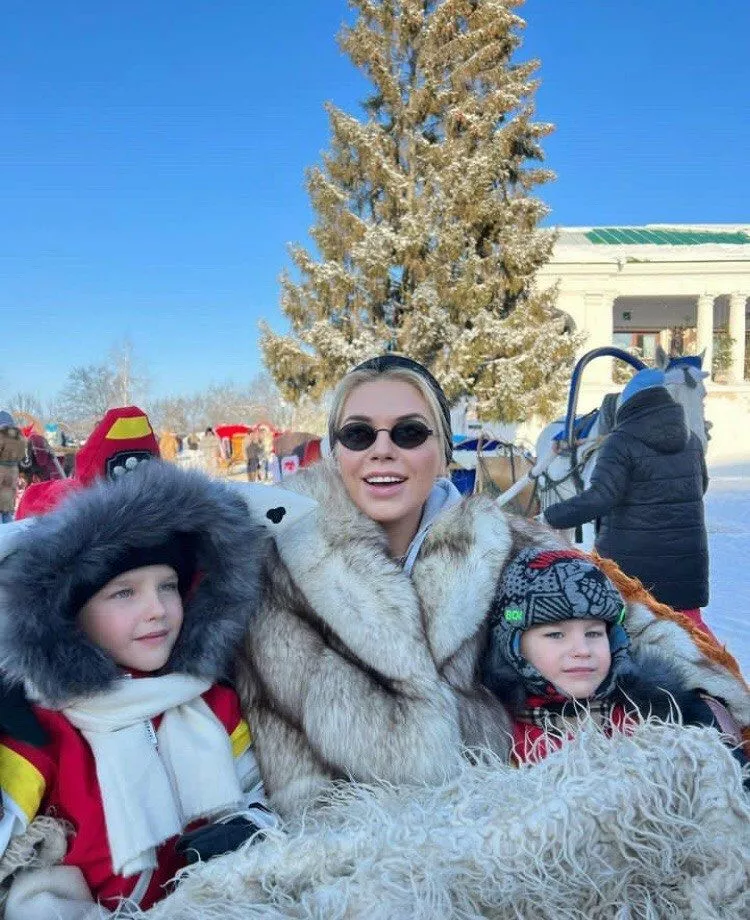 Липа Тетерич с детьми встретила Рождество с Суздале
